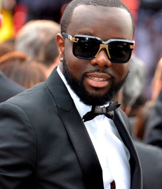 MAÎTRE GIMS FAIT VISITER SON INCROYABLE DEMEURE À MARRAKECH